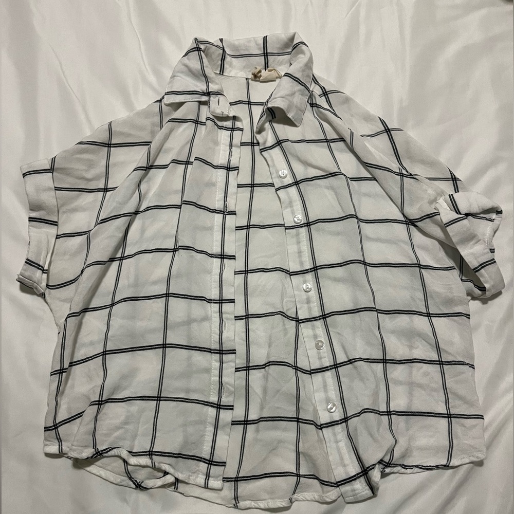 Cropped collared striped shirt